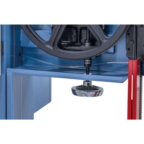 The blade tension is set using a handwheel.